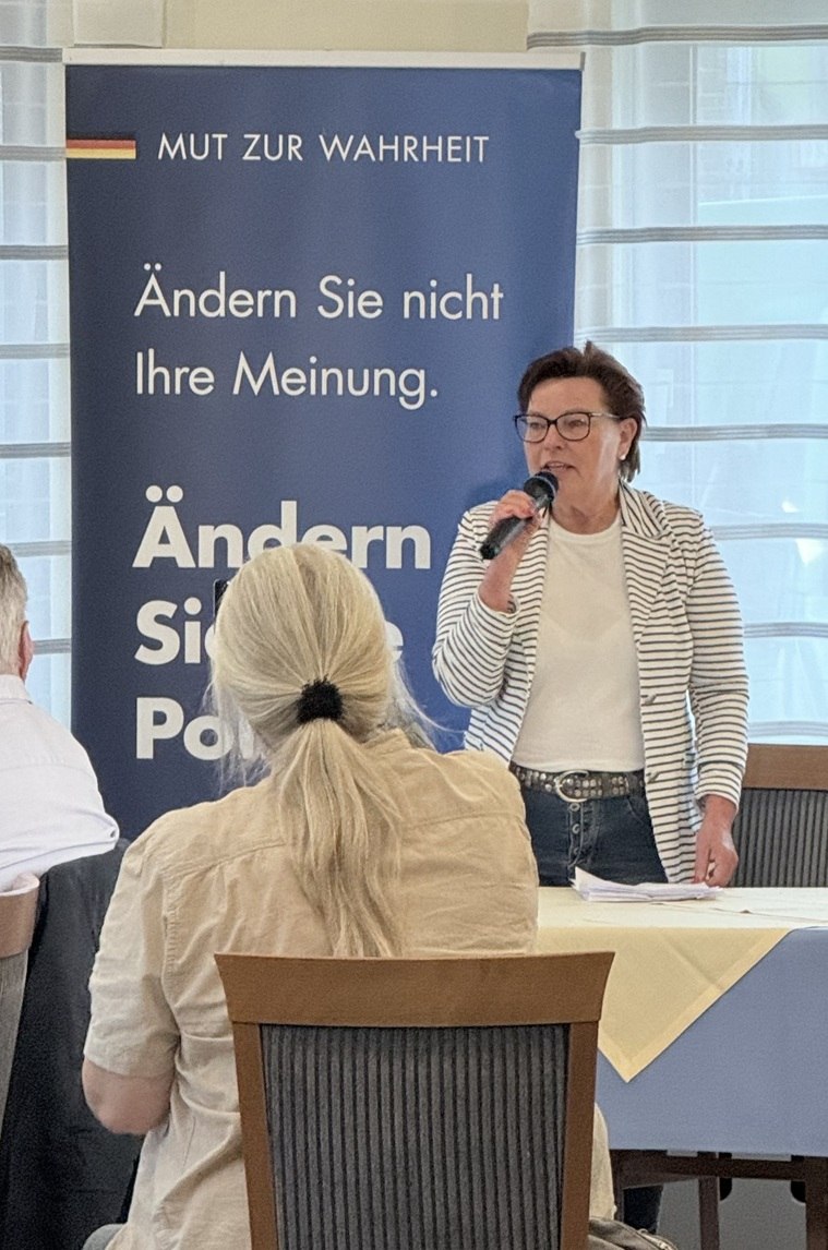 sabine.reinknecht